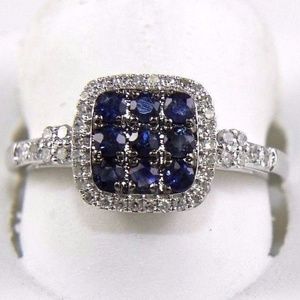 Round Blue Sapphire & Diamond Ring 14k WG 0.72Ct